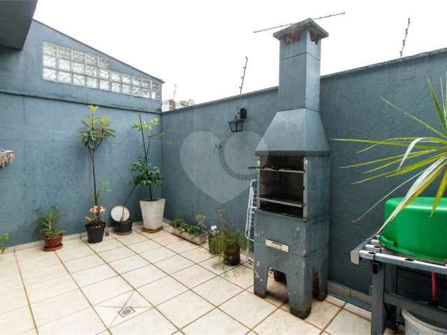 Perdizes! Imperdível Casa de condomínio. 3 dorms, suite e 3 vagas. Próx. ao metrô Vila Madalena