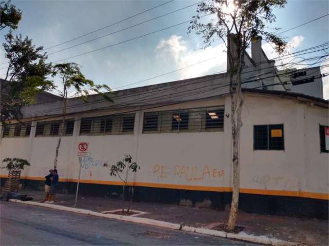 Excelente galpão para venda ou locação próximo à estação Luz do metrô