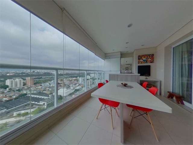 Apartamento de 145 m², com 4 dormitórios e 3 vagas na Barra Funda - SP