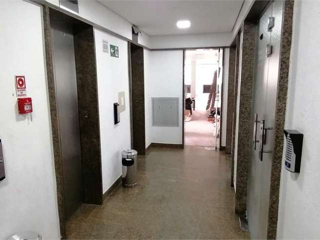 Sala comercial à venda em Higienópolis com 170 m2