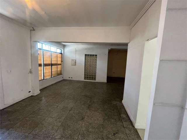 Casa comercial a venda no Brooklin de 213m² de terreno, localizado na Rua Ribeiro do Valle!!