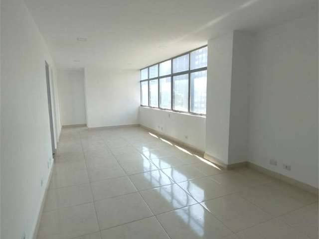 Sala comercial para locação, 83m², em Pinheiros