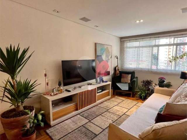 Apartamento Vila Madalena 75m² à Venda - 2 Quartos 1 Suíte Próx. ao Metrô