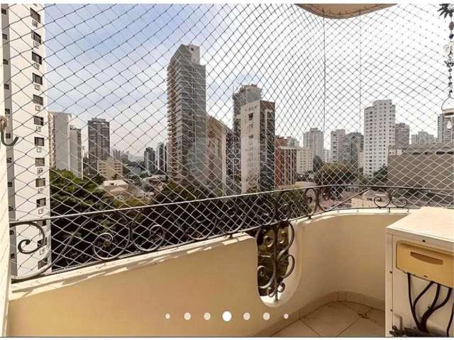 Apartamento de 67 m² para venda/locação no Campo Belo