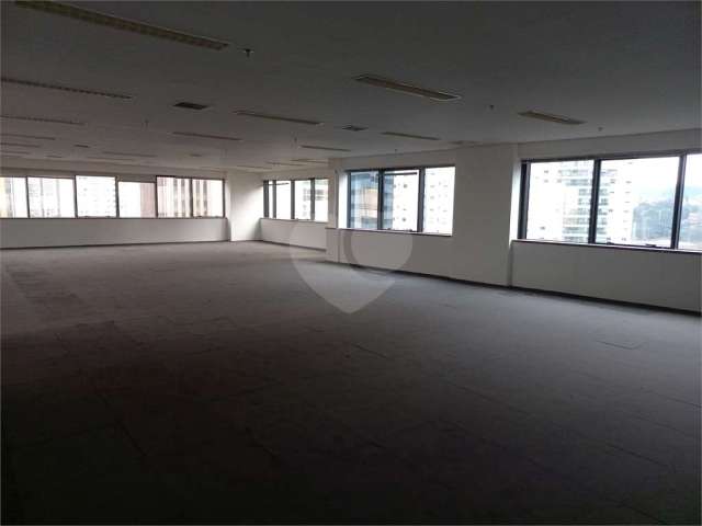 Conjunto comercial com 442 m²- Berrini