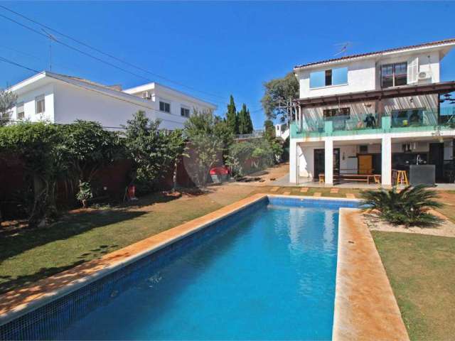 Casa reformada na City Lapa! 3 dormts sendo 2 suítes - piscina - espaço gourmet