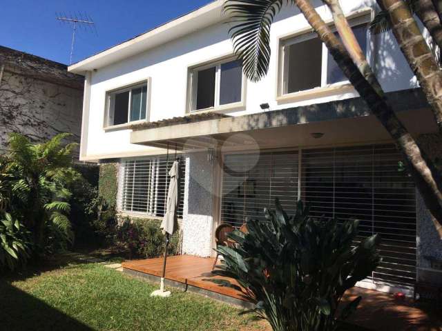 Sobrado raro na Gabriel Monteiro - 530m² de terreno e 465m² AÚ - R$ 9.050.000,00