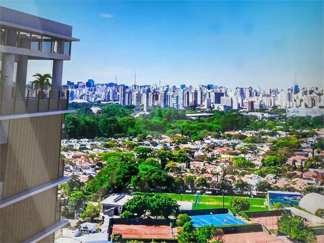 Apartamento com 298 m2, vista para o Ibirapuera, 4 suítes e 4 vagas, a venda em Moema