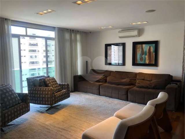 Apartamento-São Paulo-CAMPO BELO | Ref.: REO709730