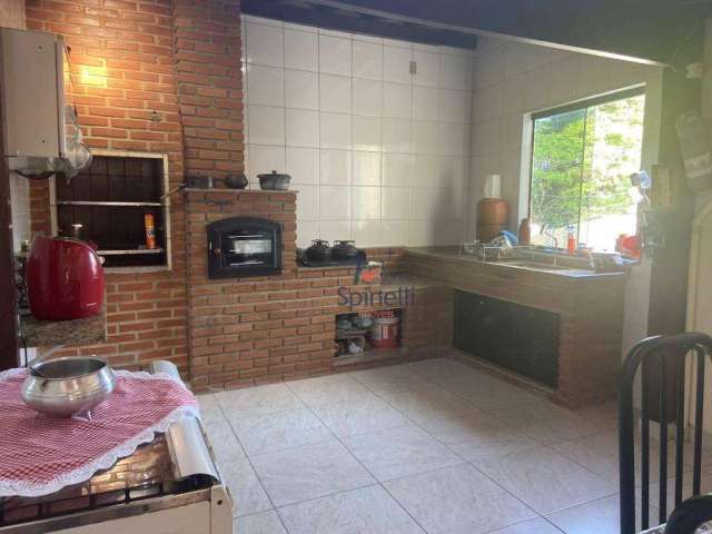 Sobrado com 3 dormitórios à venda, 218 m² por R$ 550.000,00 - Vila Expedicionários Cruzeirenses - Cruzeiro/SP