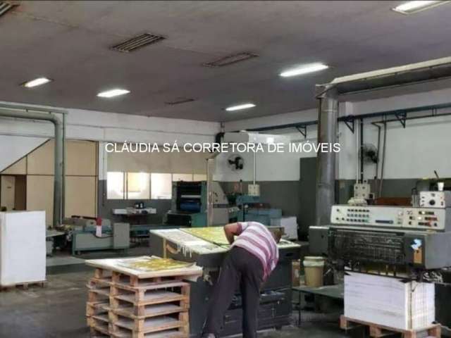 Galpão industrial à venda e ou locação na Vila Carrão, São Paulo-SP: 5 salas, 6 banheiros, 8 vagas de garagem, 1.325,00 m² de área 1.600 de terreno.