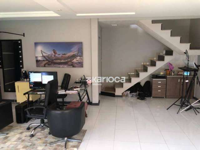 Casa com 4 dormitórios à venda, 422 m² por R$ 850.000,00 - Taquara - Rio de Janeiro/RJ