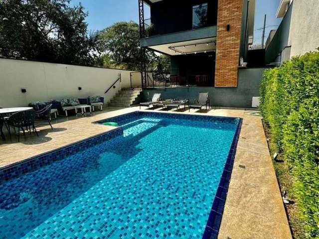 Excelente Casa No Condomínio New ville 3 Dormitórios Piscina