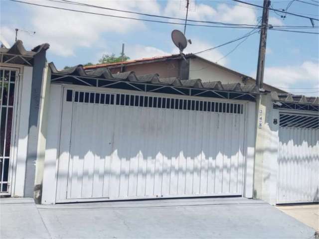 Casa com 3 quartos à venda em Parque Industrial - SP