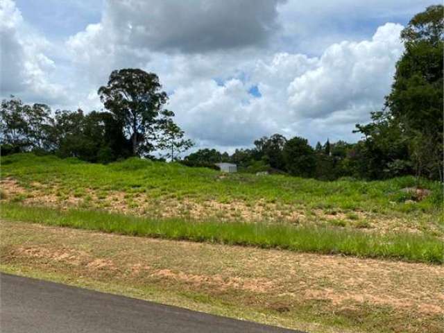 Terreno à venda em Loteamento Residencial Parque Terras De Santa Cecília - SP