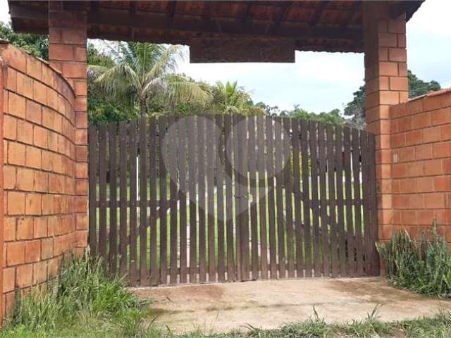 Chácara com 3 quartos à venda em Cristal - SP