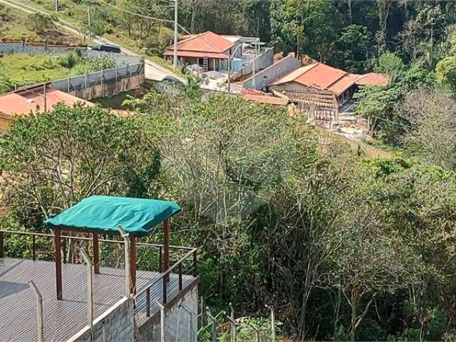 Terreno à venda em Pinheirinho - SP