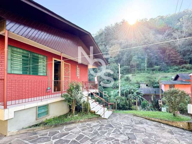 Casa com 5 dormitórios à venda,172.00 m , galópolis, CAXIAS DO SUL - RS