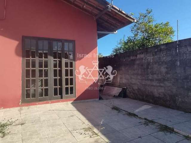 Duas Casas geminadas à venda, a poucos passos da praia do Aruan, Caraguatatuba, SP