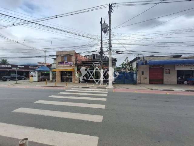 Casa á venda na avenida principal do travessão para fins residenciais ou comercial