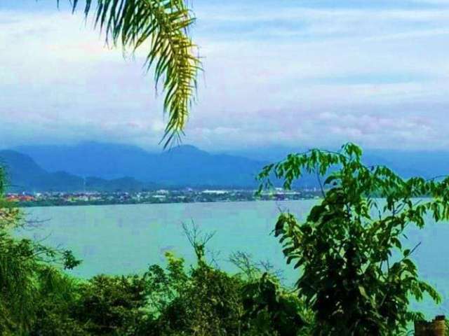 Espetacular terreno em condominio com vista para o mar à venda, na Ponta do Arpoador, praia das Cig