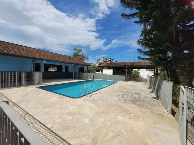 Casa à venda, Sertão da Quina,em condomínio tranquilo e muito agradável, poucos KM da praia da Mara