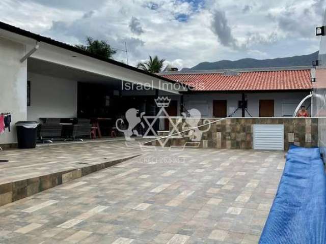 Casa com 4 suítes + piscina à venda, no Portal do Patrimonium, em Massaguaçu Caraguatatuba , Litora