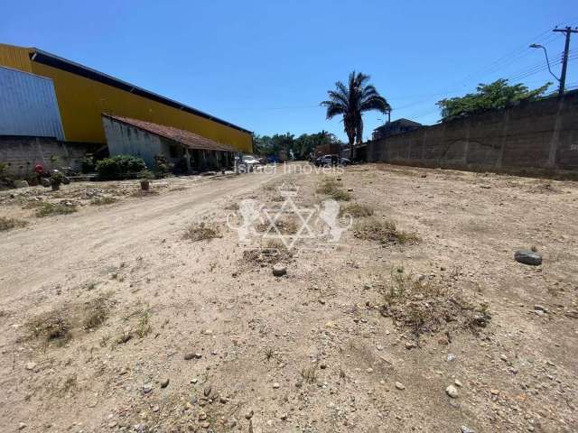 Área à venda com rampa para Embarcação localizado no Porto Novo, Caraguatatuba, SP