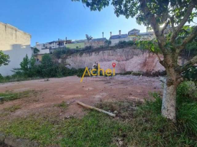 Terreno com 225m² no Altos de Santa Rita.