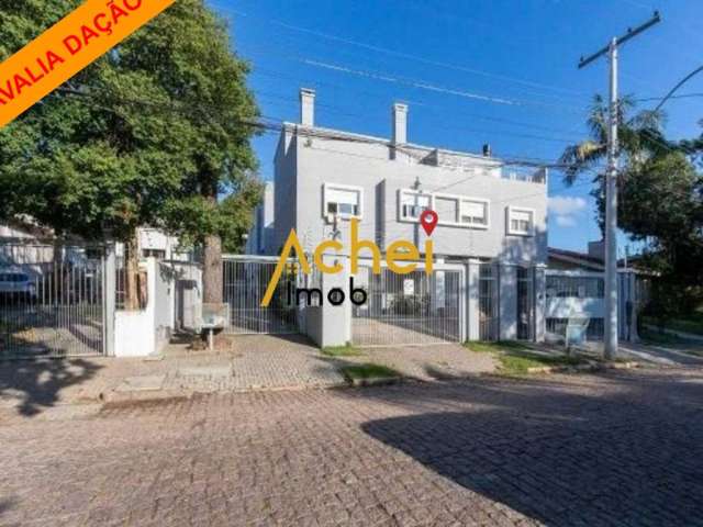 ACHEI IMOB vende Casa em Condomínio 4 dormitórios, 1 suíte, 2 vagas, no Bairro Tristeza.