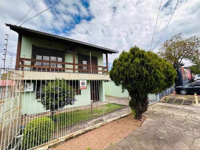 Casa com 3 quartos à venda na Rua Cirino Prunes, --, Espírito Santo, Porto Alegre por R$ 530.000