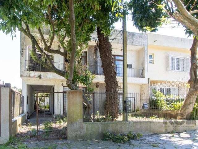 Casa para venda  no Bairro TRISTEZA em Porto Alegre