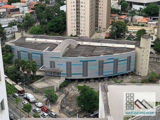 Prédio Comercial (8.944m²), 8 Banheiros, 16 Vagas. Próximo Boa Vista Shopping