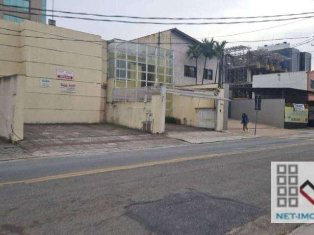 CASA COMERCIAL (269m²), 6 SALAS, 4 BANHEIROS, 4 VAGAS. PRÓXIMO DA REGIÃO ITAIM BIBI