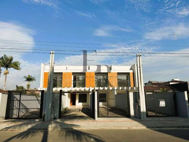 Casa com 3 quartos à venda na Rua Lapa, 1, Boa Vista, Joinville, 115 m2 por R$ 469.000