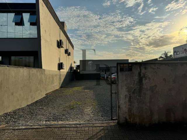 Terreno comercial à venda na Rua Mário Pedro Schoping, 01, Vila Nova, Joinville por R$ 1.600.000