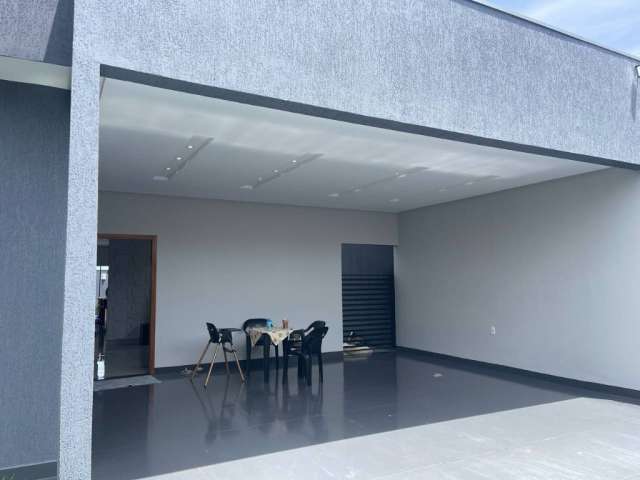 CASA  NO FLOR DO CERRADO   - Lote de 300m²