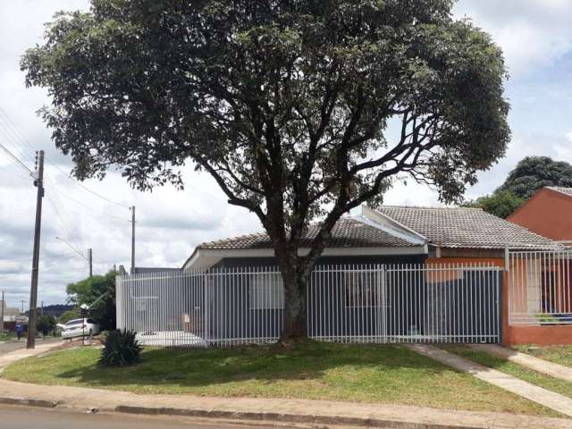 Casa para Venda em Guarapuava, Boqueirão, 2 dormitórios, 1 banheiro, 1 vaga