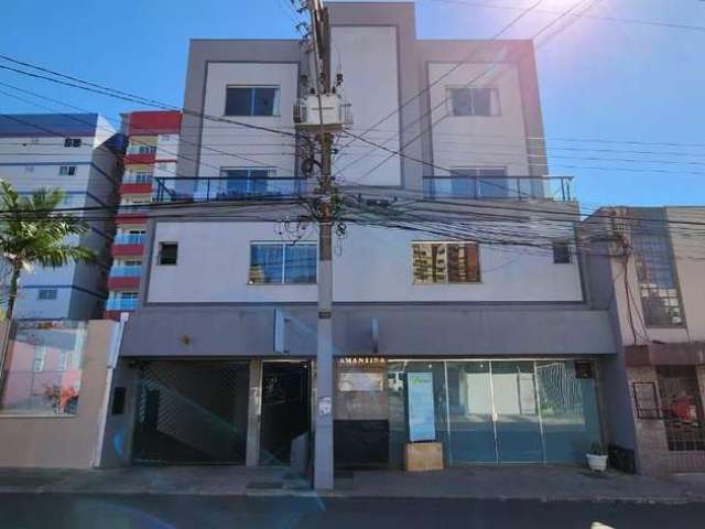 Apartamento para Locação em Guarapuava, Centro, 2 dormitórios, 1 suíte, 1 banheiro, 1 vaga