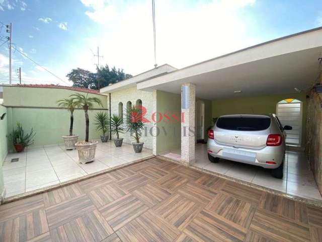 Casa com 3 quartos à venda na Vila Operária, Rio Claro  por R$ 750.000