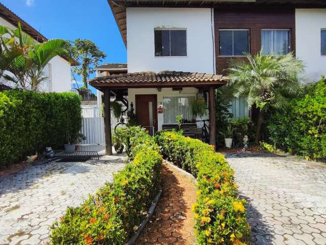 Linda casa 4/4 em condomínio, com energia solar, Abrantes, Camaçari