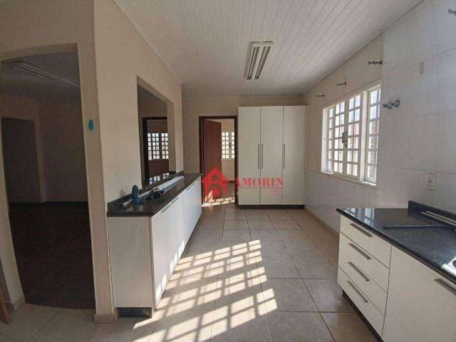 Casa com 4 dormitórios para alugar, 180 m² por R$ 3.156,00/mês - Fazendinha - Curitiba/PR