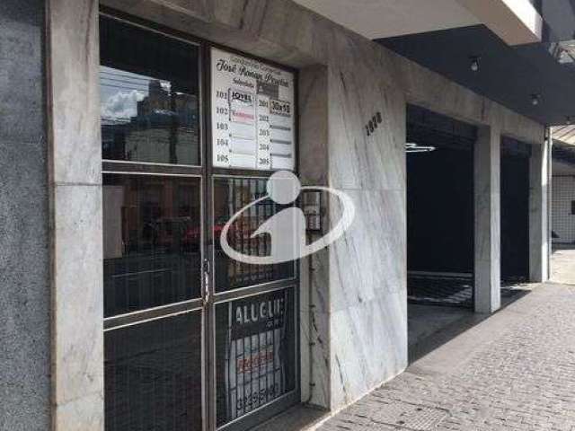 Sala comercial para alugar na Nossa Senhora Aparecida, Uberlândia  por R$ 900