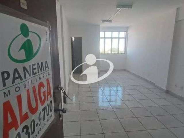 Sala comercial para alugar no Centro, Uberlândia  por R$ 900