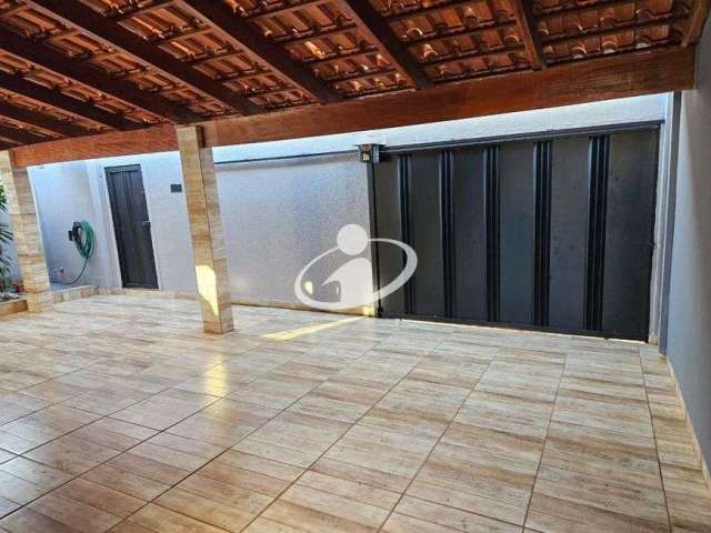 Casa com 3 quartos para alugar no Jardim Patrícia, Uberlândia  por R$ 3.850