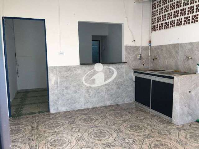 Casa com 1 quarto para alugar no Shopping Park, Uberlândia  por R$ 950