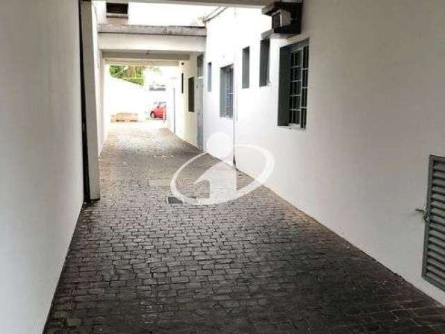 Casa comercial com 6 salas para alugar no Centro, Uberlândia  por R$ 11.000