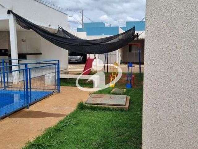 Casa em condomínio fechado com 2 quartos à venda no Residencial Pequis, Uberlândia , 50 m2 por R$ 199.000