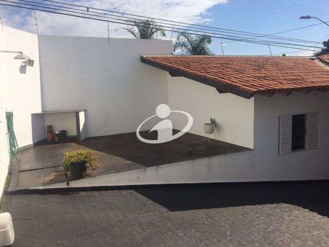 Casa com 3 quartos à venda no Martins, Uberlândia , 199 m2 por R$ 640.000