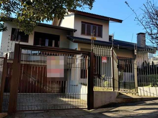 Casa com 3 quartos para alugar na Vila Verde, Caxias do Sul , 380 m2 por R$ 6.000